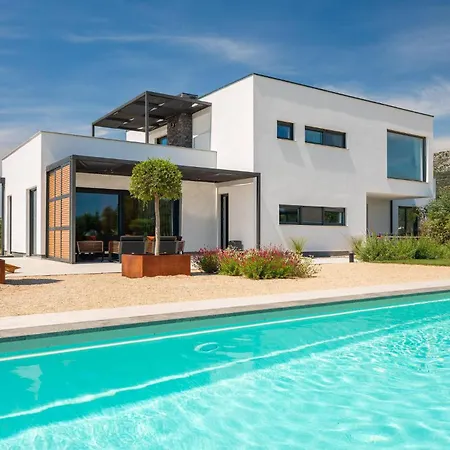 Stunning In With Sauna *