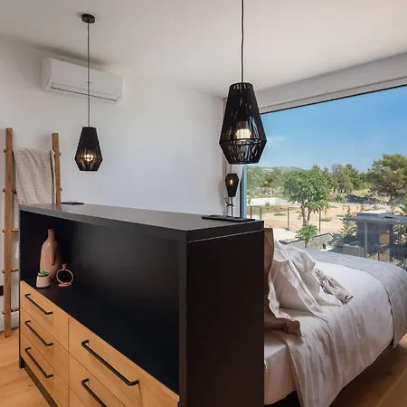 Stunning In With Sauna Casa de Férias Dubrava (Sibenik-Knin)