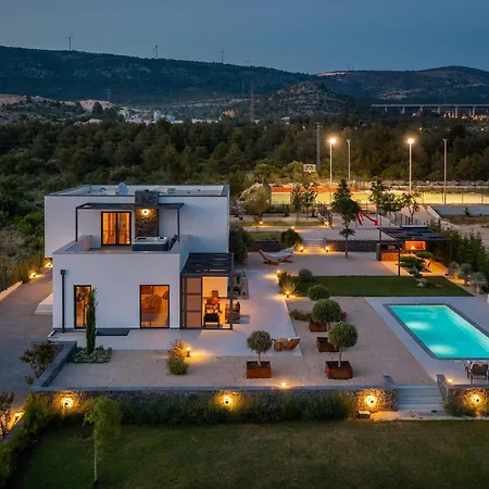 Stunning In With Sauna