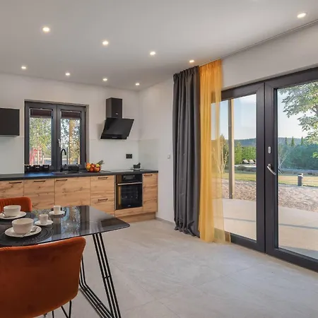 Casa de Férias Stunning In With Sauna