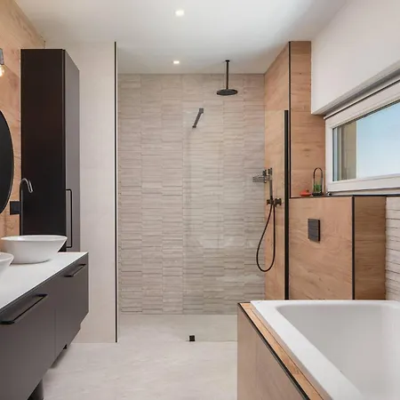 Stunning In With Sauna *