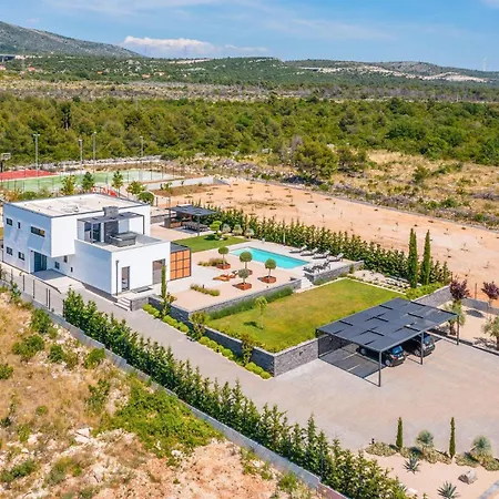 Stunning In With Sauna Hébergement de vacances Dubrava (Sibenik-Knin)